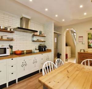 3 Bedroom House for sale in Belle Vue Road, Salisbury