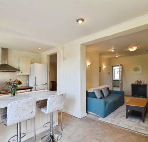 4 Bedroom Bungalow for sale in Melvin Close, Salisbury