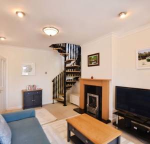 4 Bedroom Bungalow for sale in Melvin Close, Salisbury