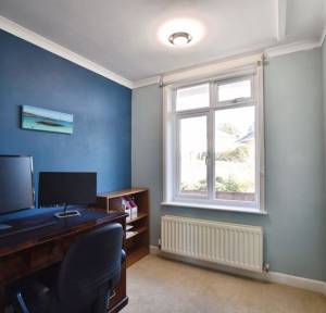 4 Bedroom Bungalow for sale in Melvin Close, Salisbury