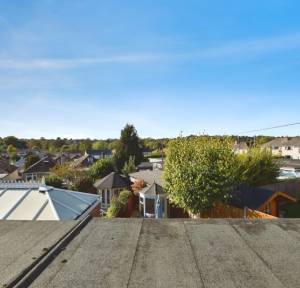 4 Bedroom Bungalow for sale in Melvin Close, Salisbury
