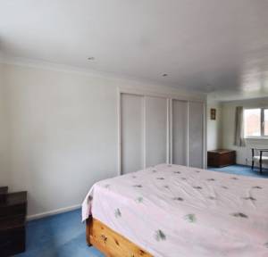 4 Bedroom House for sale in Cheshire Close, Salisbury