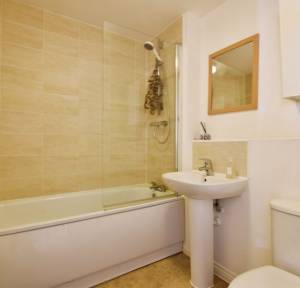 3 Bedroom House for sale in Wagstaff Way, Salisbury