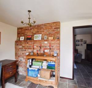 2 Bedroom House for sale in Goggs Lane, Salisbury