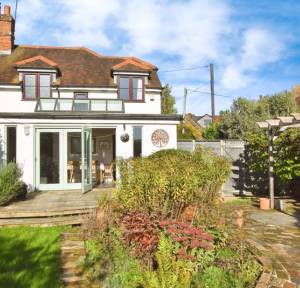 2 Bedroom House for sale in Goggs Lane, Salisbury