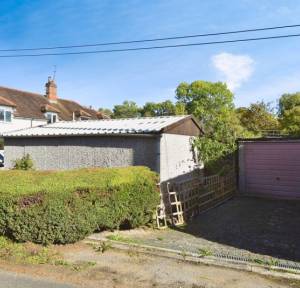 2 Bedroom House for sale in Goggs Lane, Salisbury