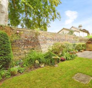 1 Bedroom Flat for sale in Wilton Road, Salisbury