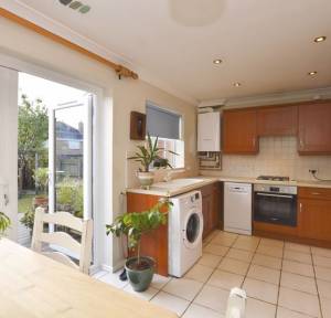3 Bedroom House for sale in Lindford Road, Salisbury
