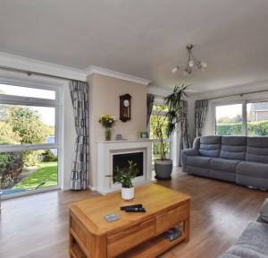 4 Bedroom House for sale in The Copse, Salisbury