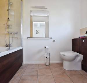 4 Bedroom House for sale in The Copse, Salisbury