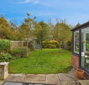 3 Bedroom House for sale in Crow Lane, Salisbury