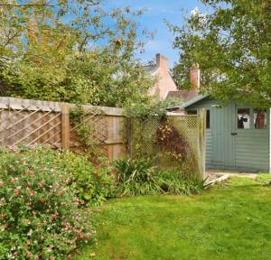 3 Bedroom House for sale in Crow Lane, Salisbury