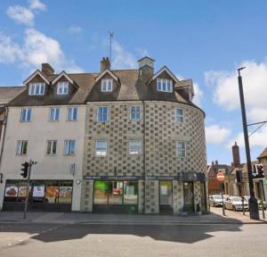 1 Bedroom Flat for sale in Stonehenge Walk, Salisbury