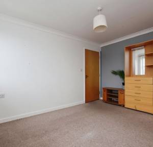 1 Bedroom Flat for sale in Stonehenge Walk, Salisbury