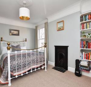 4 Bedroom House for sale in Queens Road, Salisbury