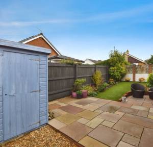 3 Bedroom Bungalow for sale in Glendale Crescent, Salisbury