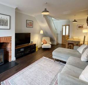 3 Bedroom House for sale in Park Street, Salisbury