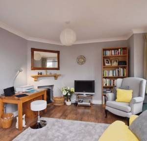 2 Bedroom House for sale in Burford Road, Salisbury