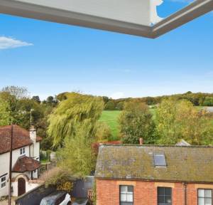 3 Bedroom House for sale in Salisbury Road, Salisbury