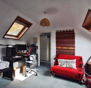 4 Bedroom House for sale in Middleton Road, Salisbury