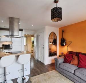 1 Bedroom House for sale in Applin Road, Salisbury