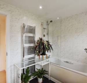 1 Bedroom House for sale in Applin Road, Salisbury