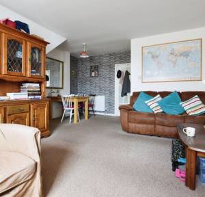 3 Bedroom House for sale in Byways Close, Salisbury