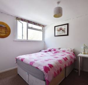 3 Bedroom House for sale in Byways Close, Salisbury