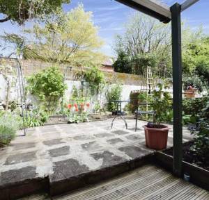 3 Bedroom House for sale in Byways Close, Salisbury