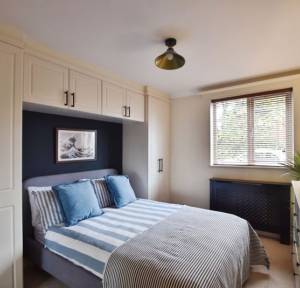 2 Bedroom Flat for sale in Ayleswade Road, Salisbury
