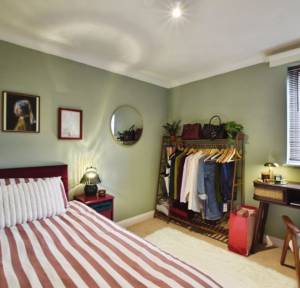 2 Bedroom Flat for sale in Ayleswade Road, Salisbury