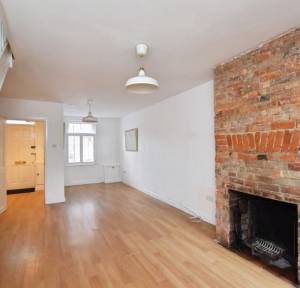 3 Bedroom House for sale in Pennyfarthing Street, Salisbury