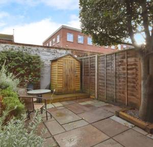 3 Bedroom House for sale in Pennyfarthing Street, Salisbury