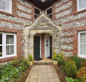 2 Bedroom Retirement for sale in Earls Manor Court, Salisbury