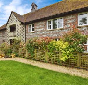 2 Bedroom Retirement for sale in Earls Manor Court, Salisbury