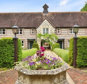 2 Bedroom Retirement for sale in Earls Manor Court, Salisbury