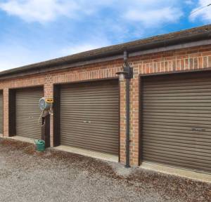 2 Bedroom Retirement for sale in Earls Manor Court, Salisbury