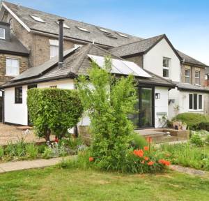 1 Bedroom Bungalow for sale in Charnwood Road, Salisbury