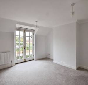 2 Bedroom Flat for sale in Nightingale House, Salisbury