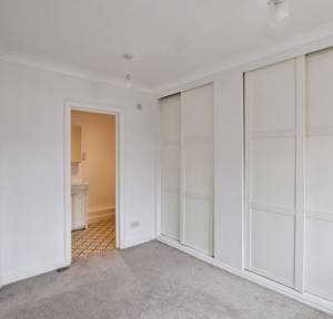 2 Bedroom Flat for sale in Nightingale House, Salisbury