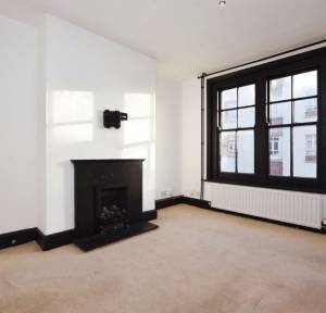 2 Bedroom Flat for sale in Barnard Street, Salisbury
