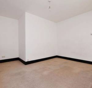 2 Bedroom Flat for sale in Barnard Street, Salisbury
