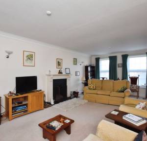 4 Bedroom House for sale in Laverstock Park West, Salisbury