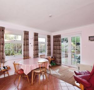 4 Bedroom House for sale in Laverstock Park West, Salisbury