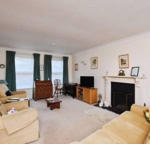 4 Bedroom House for sale in Laverstock Park West, Salisbury