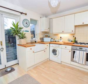 2 Bedroom House to rent in Kings Gate, Salisbury