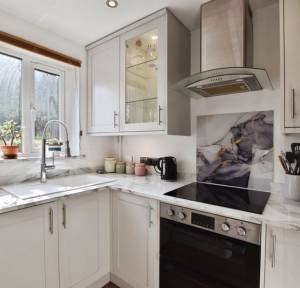 2 Bedroom House for sale in The Sandringhams, Salisbury