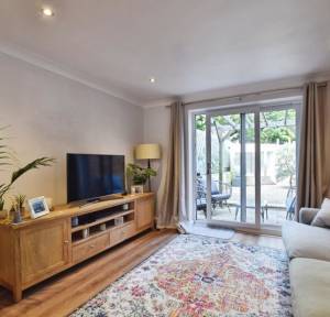 2 Bedroom House for sale in The Sandringhams, Salisbury