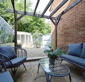 2 Bedroom House for sale in The Sandringhams, Salisbury