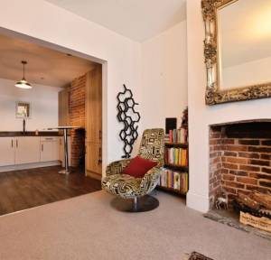 1 Bedroom Flat for sale in Wilton Road, Salisbury